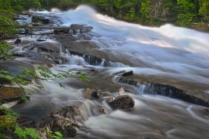 Buttermilk Falls, Halb